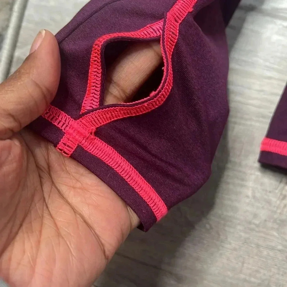 Women’s Athleta tenacity long sleeve thumb hole active shirt size Small - Picture 4 of 6